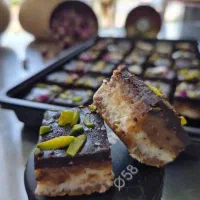 شغل پایدار همراه با آموزش شیرینی پزی و کارآموزی