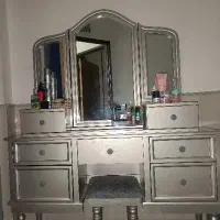 میز آرایشی