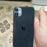 ایفون 11 128 درحد پک اصلی