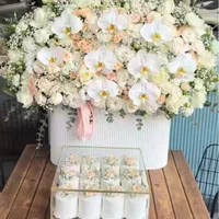 باکس گل جام گل خواستگاری وکاپ کیک شیرینی بله برون|گل و گیاه طبیعی|اصفهان, احمدآباد|دیوار