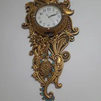 ساعت کاملا نو