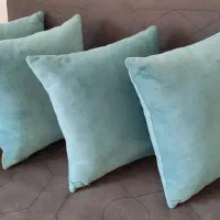 کوسن خز دار مبلی|رختخواب، بالش، پتو|شیراز, آبیاری|دیوار