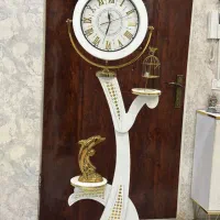 ساعت ایستاده