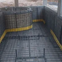 پیمانکاری ساختمان اسکلت بتنی استخر سیمانکاری|خدمات پیشه و مهارت|صدرا-فارس, فاز ۱|دیوار