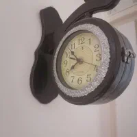 ساعت دیواری دو طرفه سالم و نو