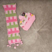 شال وکلاه بچه گانه کاملا نو با اتیکت