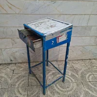 چهار پایه میز تحریر