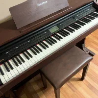 پیانو بسیار تمیز
