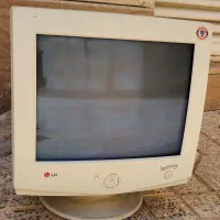 مانیتور قدیمی نوستالژی LG