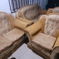 فروش مبل ۷نفره دست دوم سالم وبدون موریانه|مبلمان خانگی و میز عسلی|عباسآباد, |دیوار