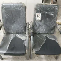 صندلی فلزی راحت و سبک