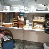 فروش فوری اجناس|قوری، کتری، قهوهساز دستی|بروجرد, |دیوار