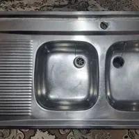 سینگ دوقلوی اخوان|آب‌چکان و نظم‌دهنده ظروف|کرج, بنیاد|دیوار