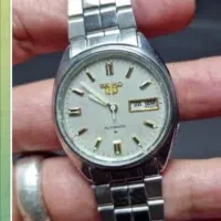 دو عدد ساعت سیکو پنج ژاپنی فابریک نو