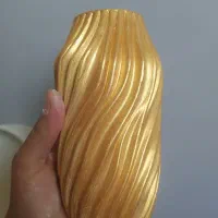 گلدان اهرا
