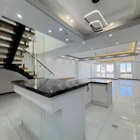 ۳۰۰متر پنت هاوس ۴خوابه + ۱۰۰ متر حیاط اندیشه فاز۱