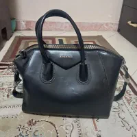 کیف گوچی اصل و ویراهن مجلسی در حد نو
