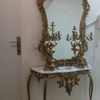 اینه شمعدان برنز همراه میز
