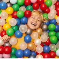 استخدام مربی خانم و آقا خانه بازی کودک