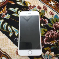 اپل iPhone 6 با حافظهٔ ۶۴ گیگابایت