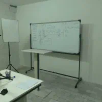 پایه تخته وایت برد اندازه قابل تنظیم