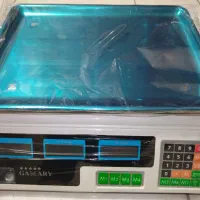 ترازوی دیجیتال با نمایشگر سطری کابل خور سفید کمری