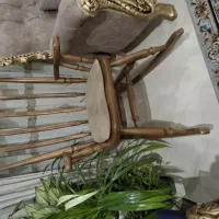 صندلی چوبی عسلی کارکرده