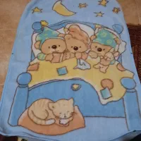 پتو دور پیچ نورادی|رختخواب، بالش، پتو|قم, بنیاد|دیوار