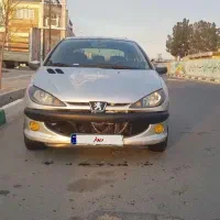 پژو ۲۰۶ تیپ ۲ مدل ۸۴ عروسک یک کف دست رنگ واقعی