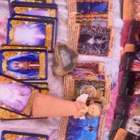 مشاور /انواع فال /حصار