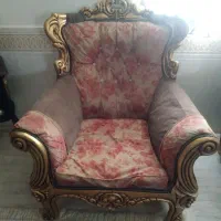 مبل نیمه سلطنتی