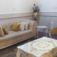 مبل چستر 7 نفره در حد نو با میز و عسلی|مبلمان خانگی و میز عسلی|قم, شهرک امام حسین|دیوار