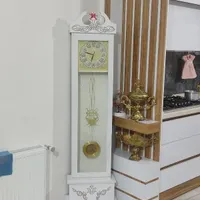ساعت ایستاده