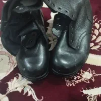پوتین یا امان کفش سر بازی