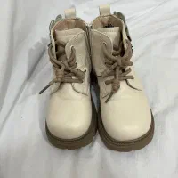 بوت خارجی|کفش و لباس بچه|سیرجان, |دیوار