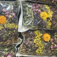 ب یک کارگر ساده خانم نیاز مندم فروشندگی