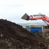 انواع کود حیوانی|خدمات باغبانی و درختکاری|مشهد, کارگران|دیوار