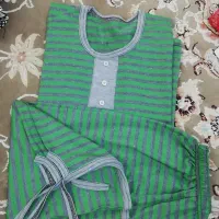 چند دست تاپ شلوارک تو چندطرح و رنگ سایز ۴۶تا ۵۰