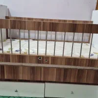 تخت و تشک