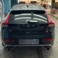 وولوو v40 مدل 2014  R-DESIGN PLUS مشکی بدون رنگ|خودرو سواری و وانت|تهران, ظفر|دیوار