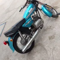 یاماها۱۲۵سوپرrs|موتورسیکلت|میانه, |دیوار