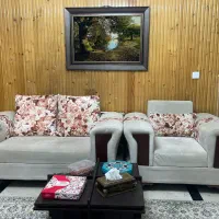 مبلمان راحتی در حد نو