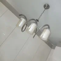 لوستر سه شاخه رنگ کاراملی سالم ونو