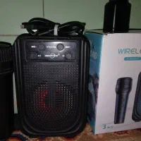 اسپیکر میکروفونی