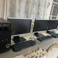 شش دستگاه کامپیوتر