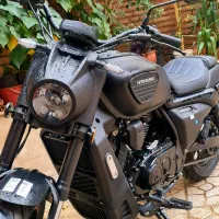 هیوسانگ آکوئیلا ۱۴۰۳ نیو فیس مشکی مات کاستوم|موتورسیکلت|تهران, نصرت|دیوار