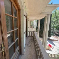 تعدادی پنجره چوبی قدیمی نفیس|مصالح و تجهیزات ساختمان|شیراز, میرزاکوچک خان|دیوار