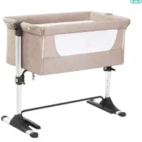 تخت کنار مادر