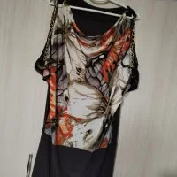 تعدادی مانتو|لباس|تربت‌حیدریه, پیشکوه|دیوار