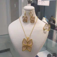 فروش طلا با اجرت فقط ۱.۵ ، ۲.۵ و ۳‌.۵ درصد